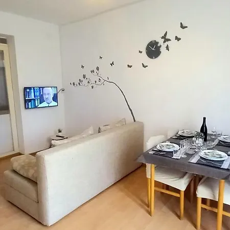Viva Pomer